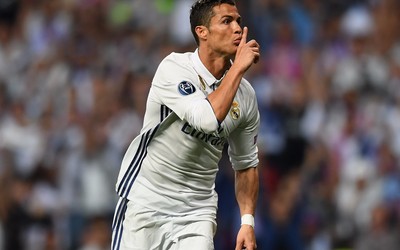 MK体育播报-卡尔登泰胸部停球抽射破门反超